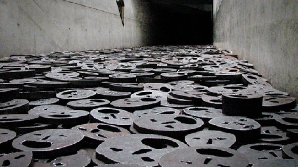 Jewish Museum fallen leaves memorial