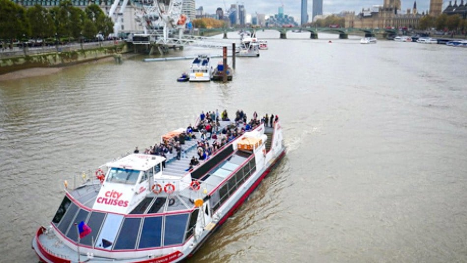 Thames river cruise