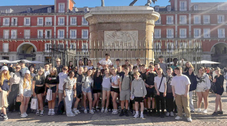 Clacton County High Madrid