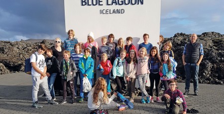 Blue Lagoon iceland school group photo v2