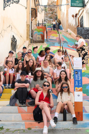 Arbolar Student Group Picture on Steps