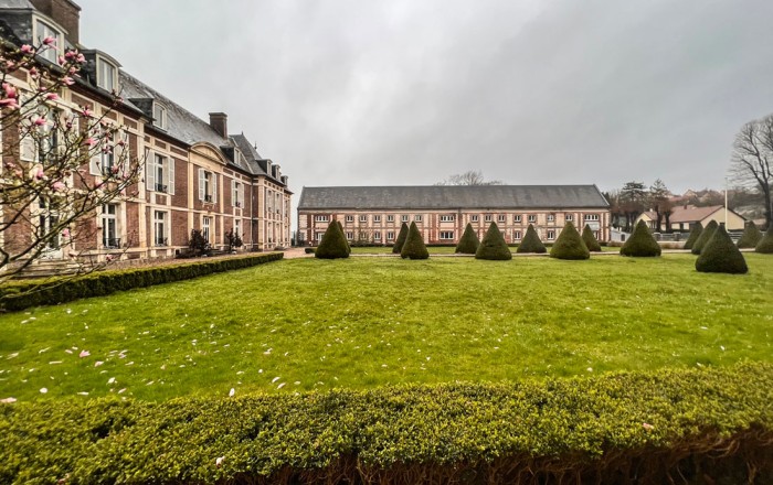 Chateau de Chantereine grounds