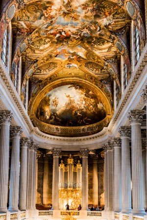 Versailles hall